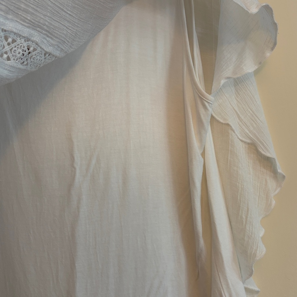 Naif Women’s White Ruffled Button-Down Flowy Boho Top‎ with Tank, size M - Picture 5 of 6